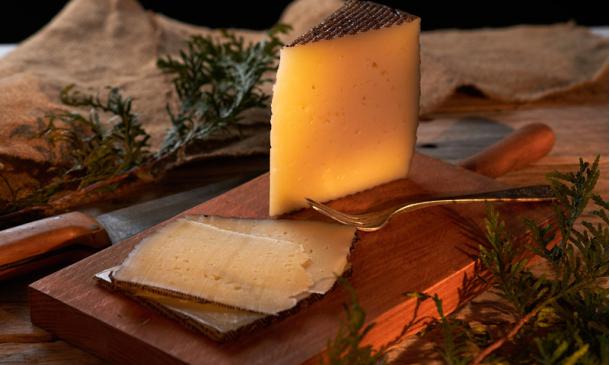 Tres maridajes perfectos para nuestro Milvus Edición Especial